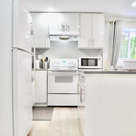 Stylish 1 Bedroom Suite In North Vancouver 10 Mins Ski Екстериор снимка